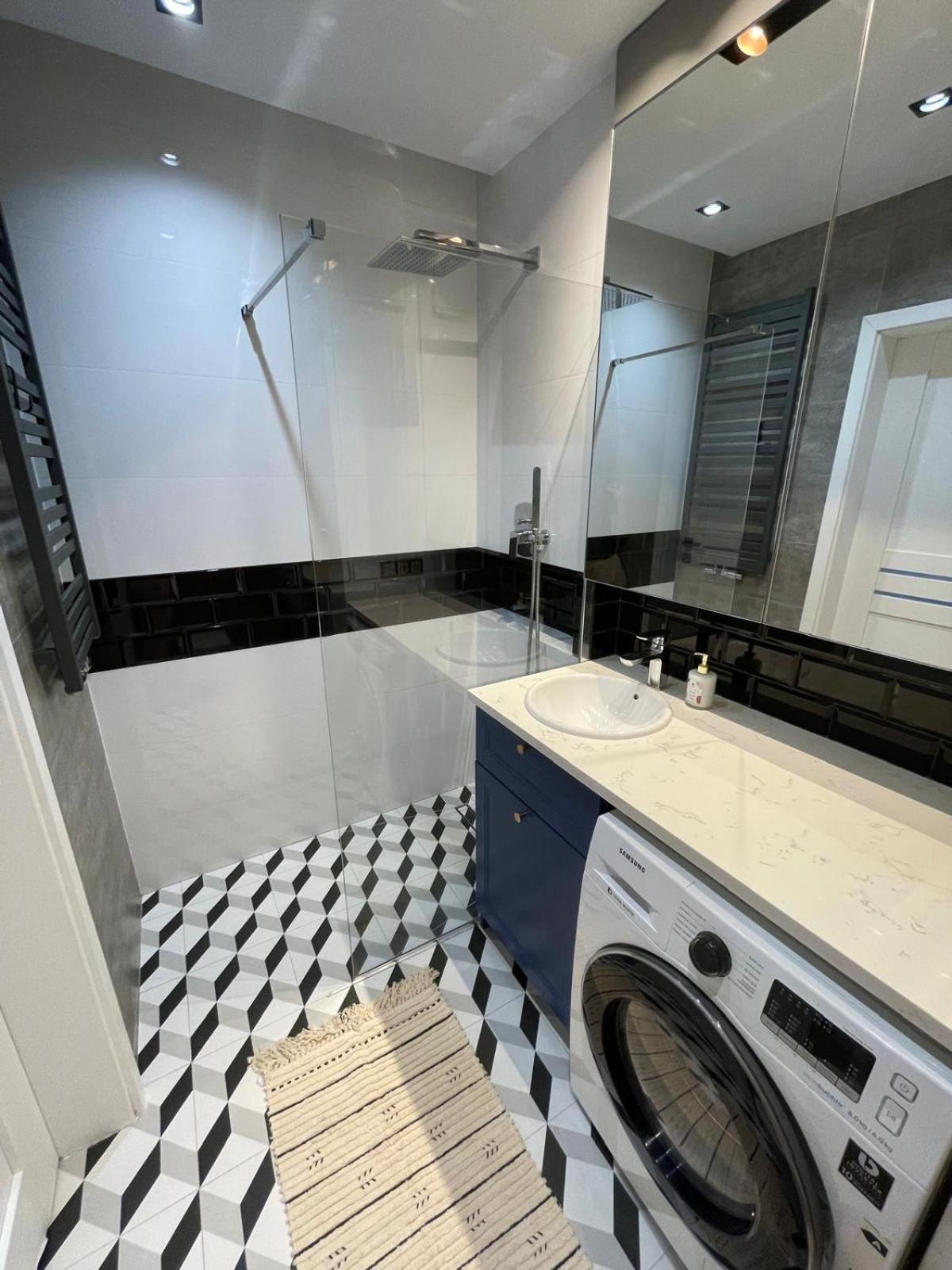 Noche Apartament Rondo Wiatraczna Warszawa Zewnętrze zdjęcie
