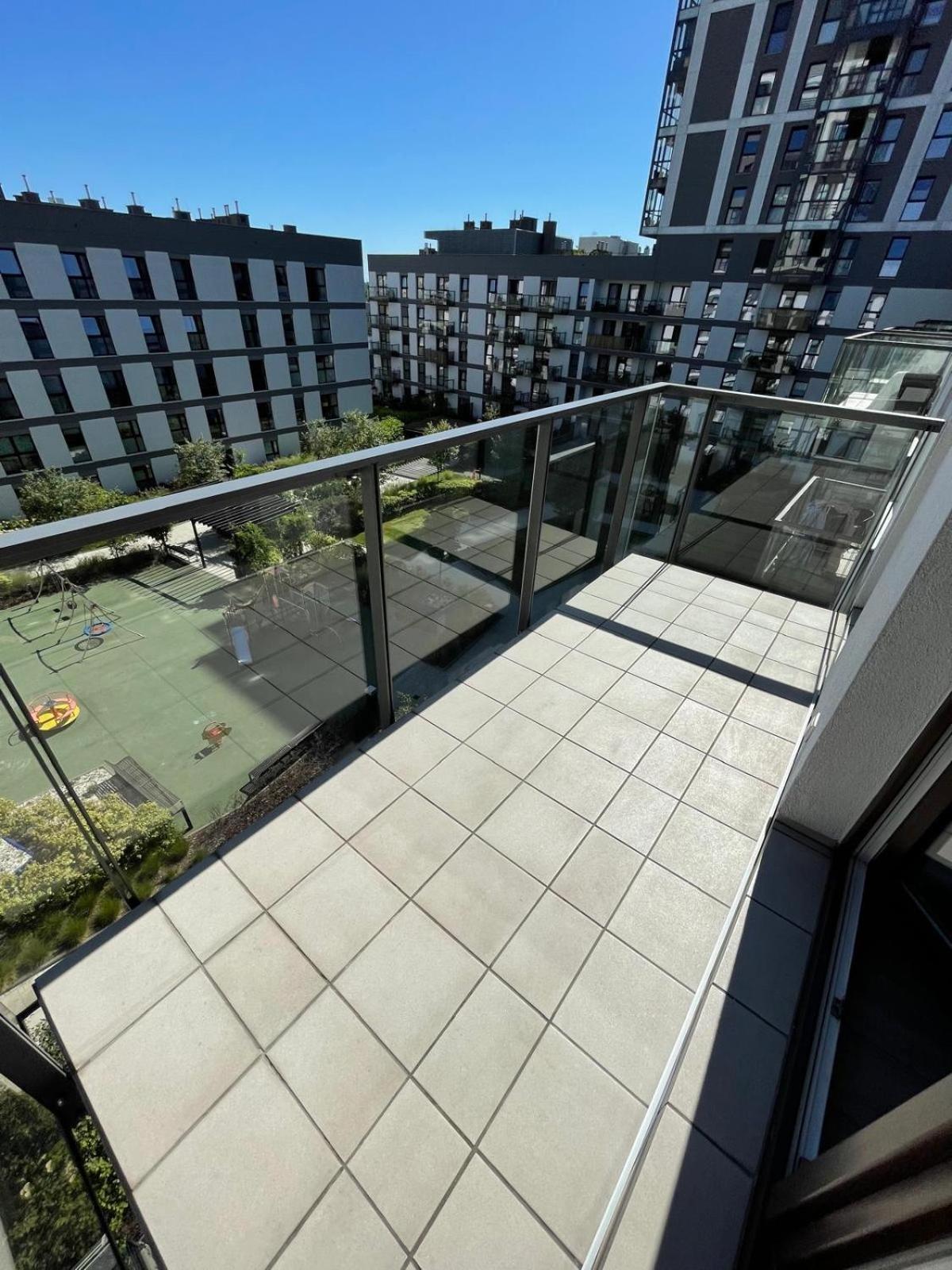 Noche Apartament Rondo Wiatraczna Warszawa Zewnętrze zdjęcie